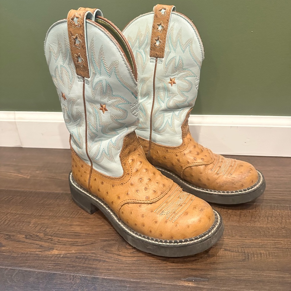 Ariat Fat Baby Cowgirl Boot, Size 6